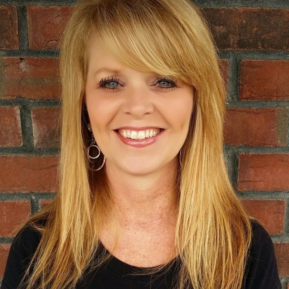 Meet your Posher, Nancy